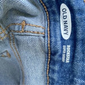 Old Navy rockstar super skinny jeans size 4